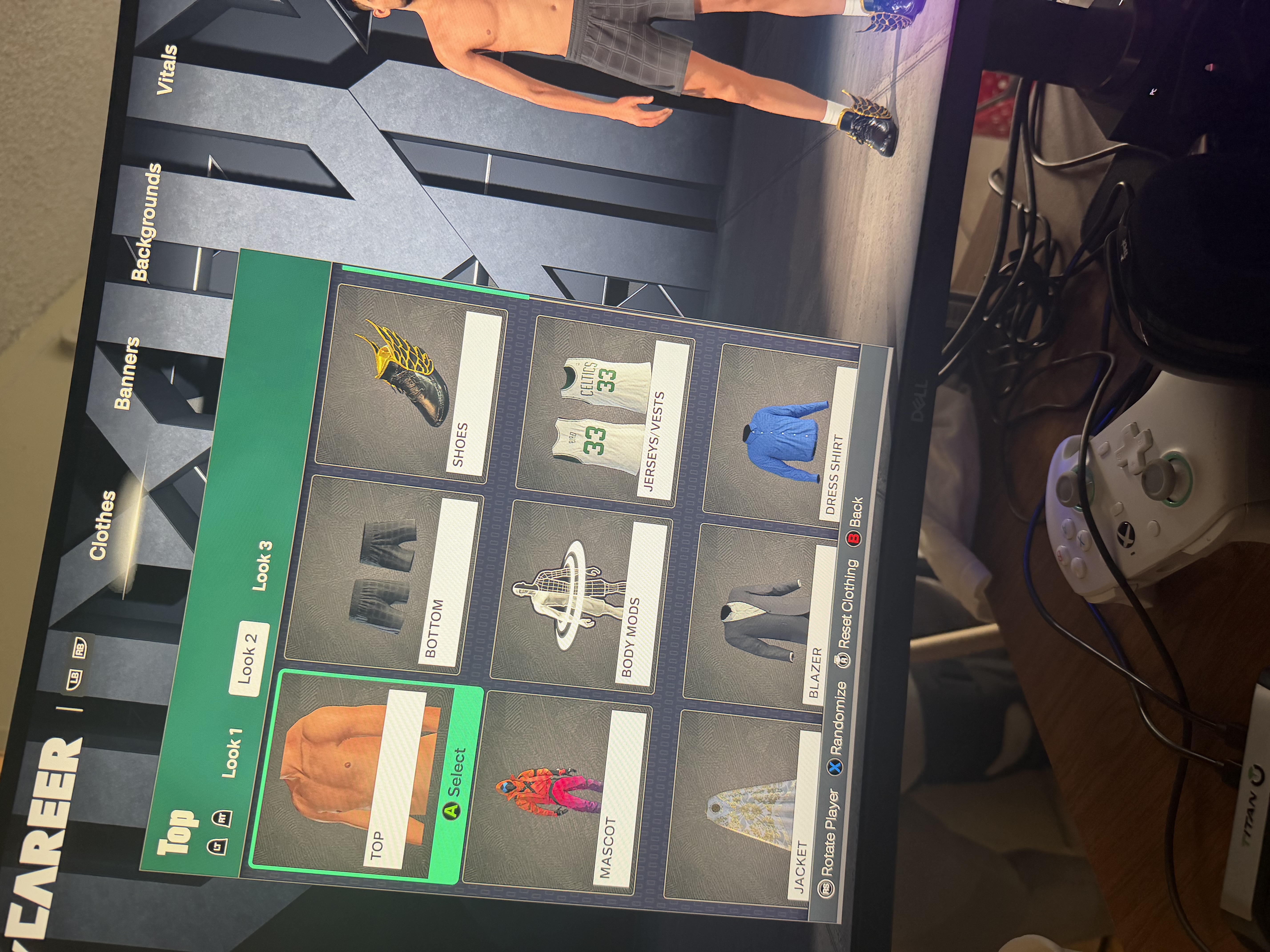 Vet 1 — Xbox Seriee X